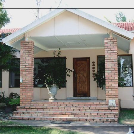 Rosegarden Guesthouse Pongola Kültér fotó